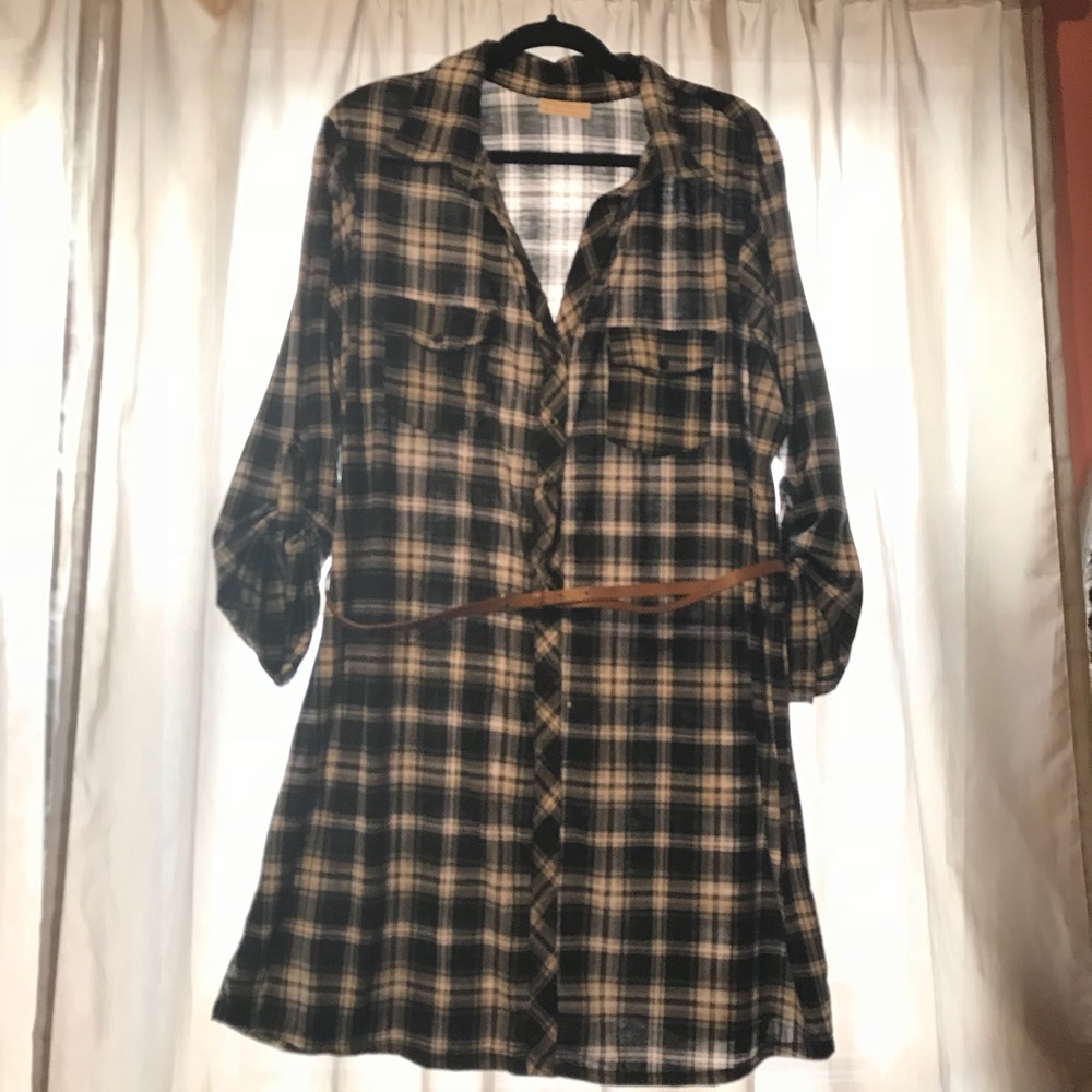 Plaid Button up dress w/ Belt